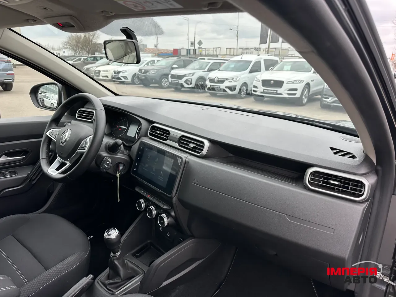 Renault Duster - фото 20