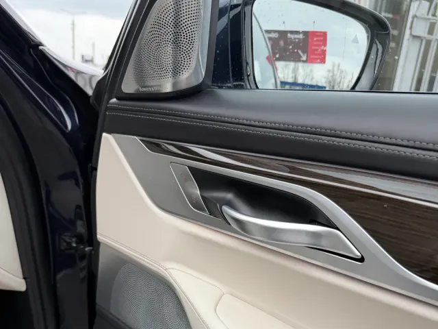 BMW 7 серії - фото 5