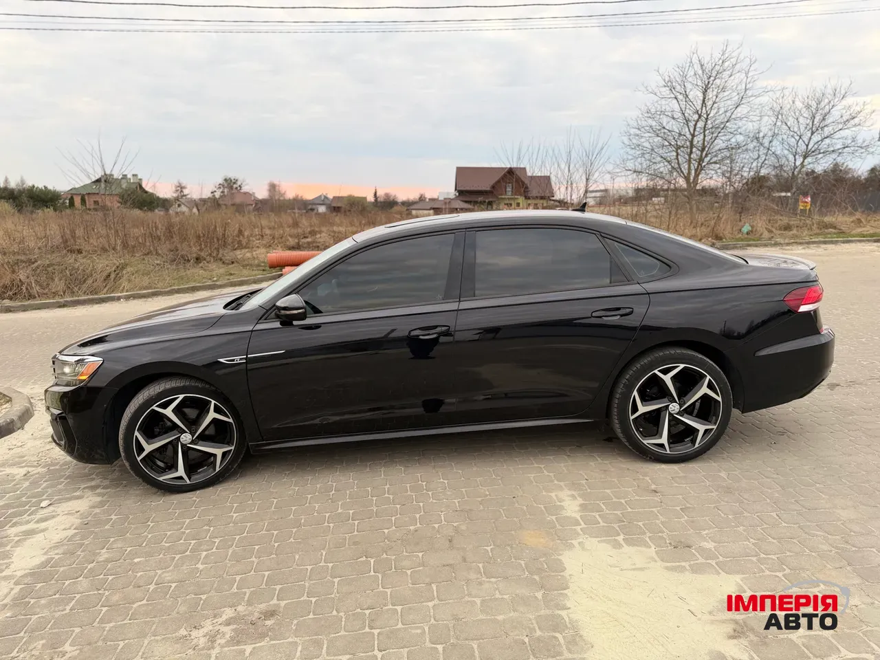 Volkswagen Passat - фото 16