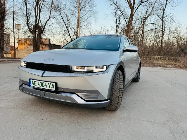 Hyundai IONIQ 5 - фото 1
