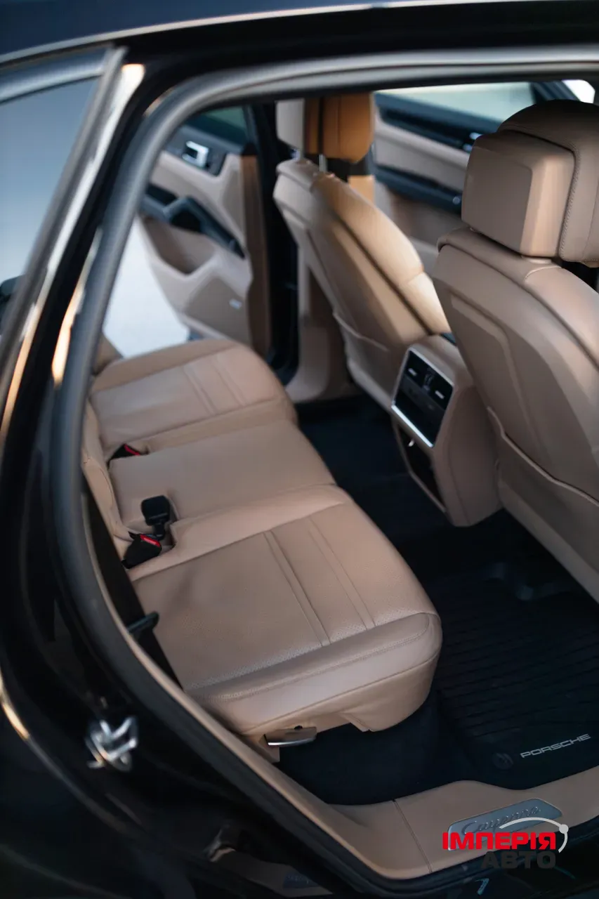Porsche Cayenne - фото 21