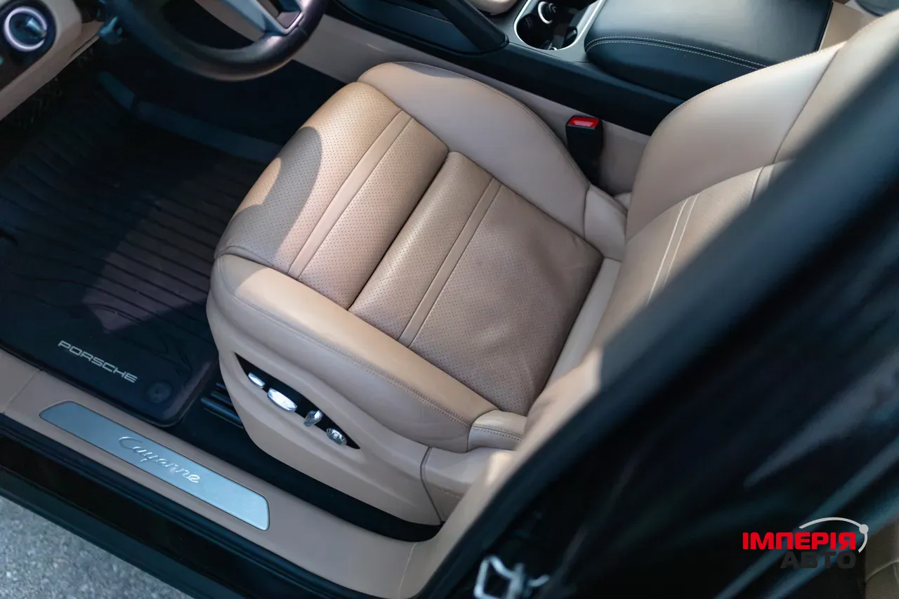 Porsche Cayenne - фото 29