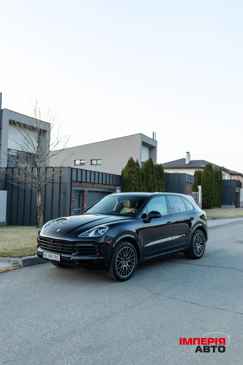 Porsche Cayenne - фото 1