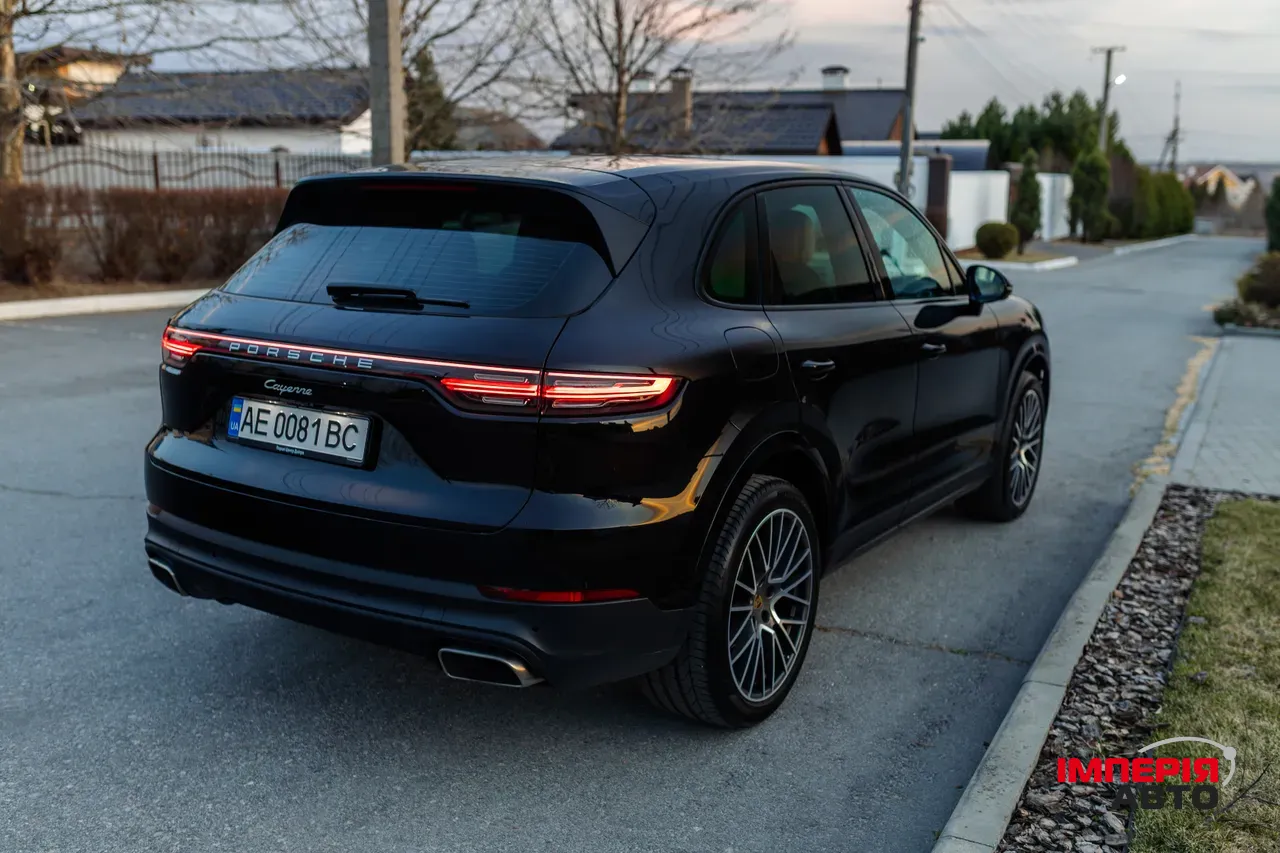 Porsche Cayenne - фото 12