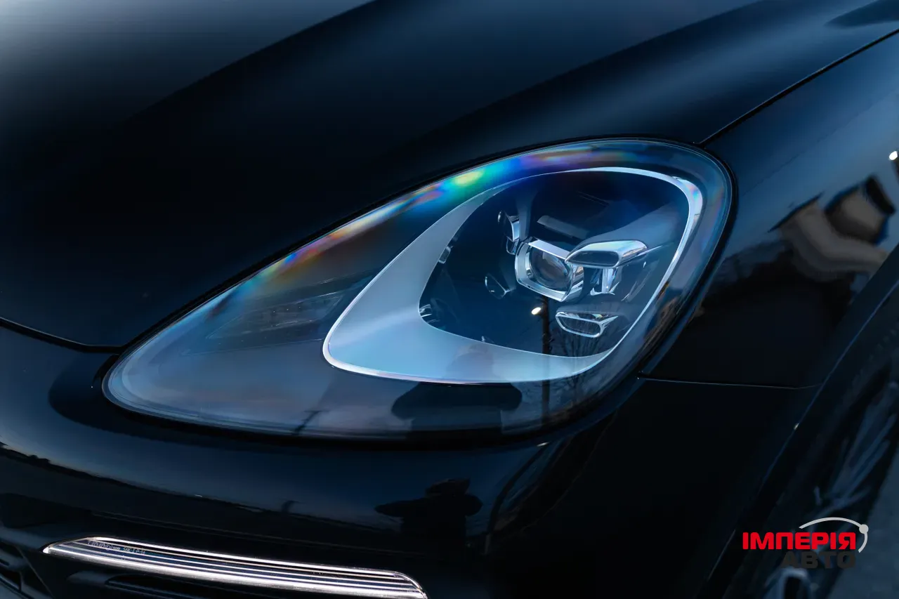 Porsche Cayenne - фото 50