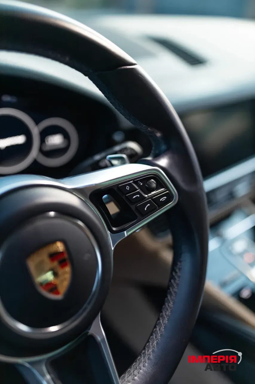 Porsche Cayenne - фото 33