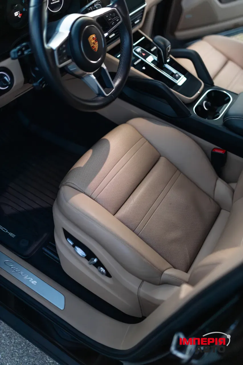 Porsche Cayenne - фото 27