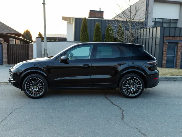 Porsche Cayenne - фото 5