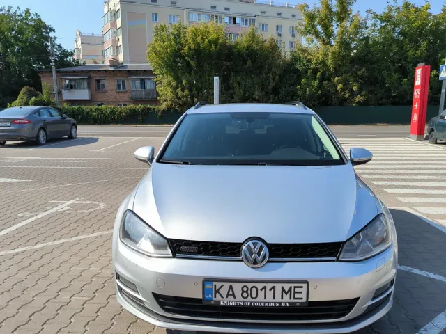 Volkswagen Golf GTD - фото 3