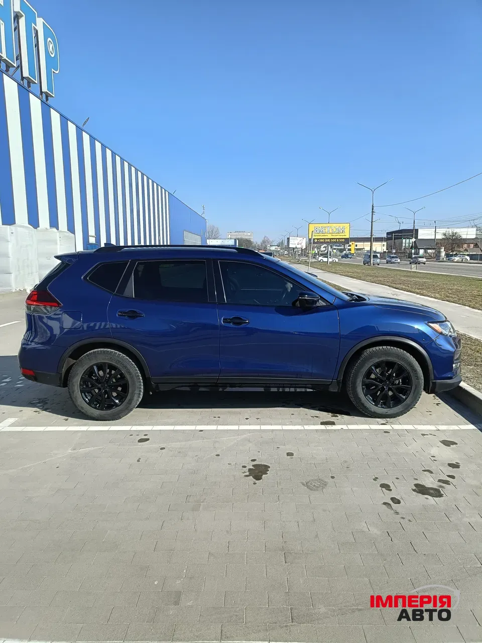 Nissan Rogue - фото 4