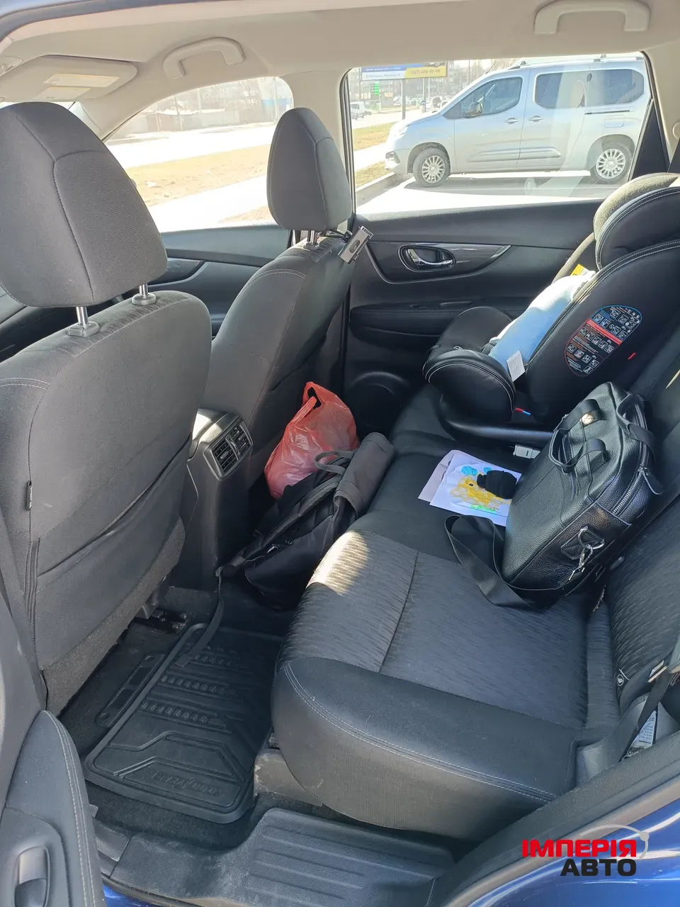 Nissan Rogue - фото 9