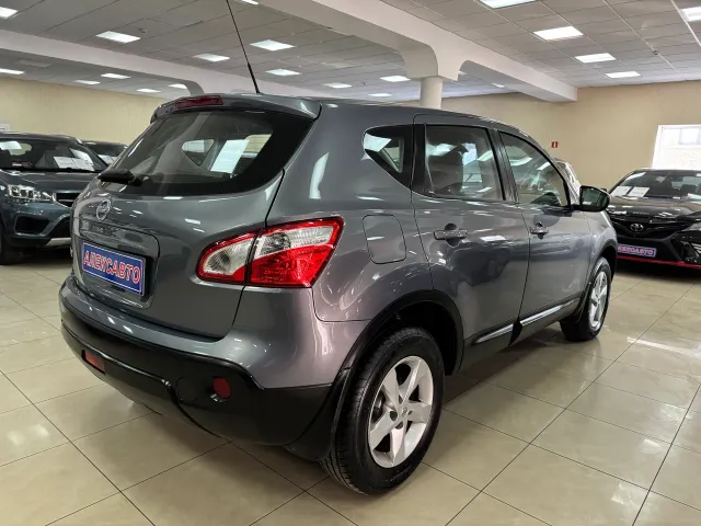 Nissan Qashqai - фото 4