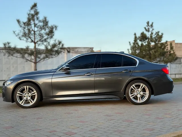 BMW 3 серії - фото 2