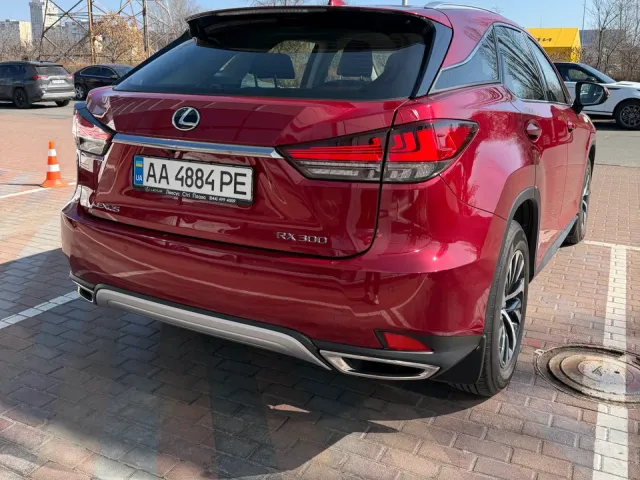 Lexus RX - фото 5