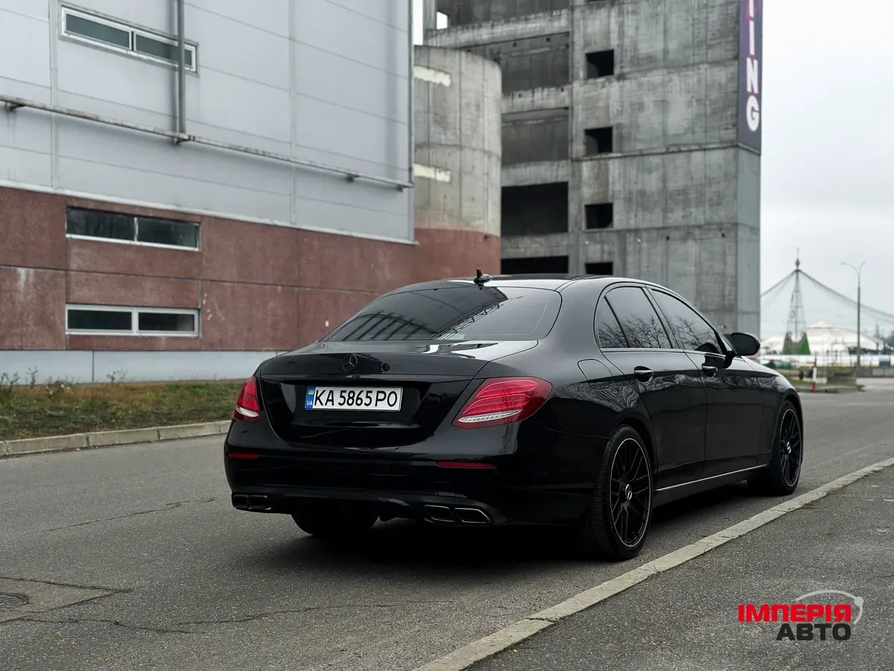 Mercedes-Benz E-Класс - фото 24