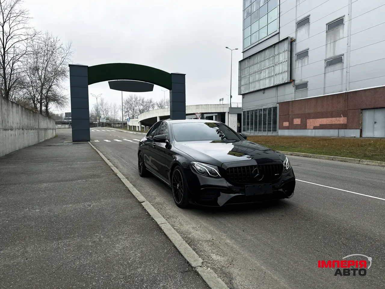 Mercedes-Benz E-Класс - фото 19
