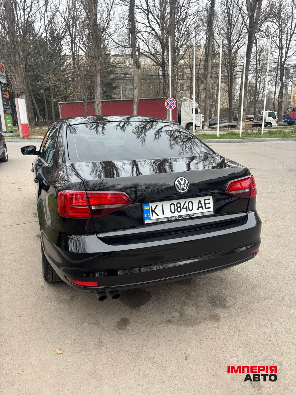 Volkswagen Jetta - фото 4