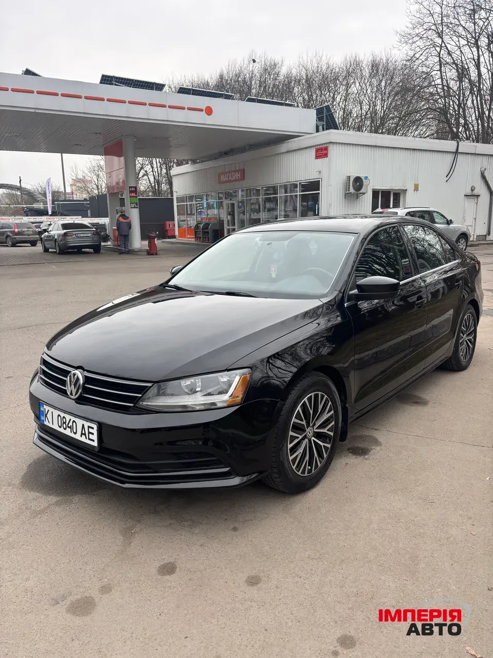Volkswagen Jetta - фото 2