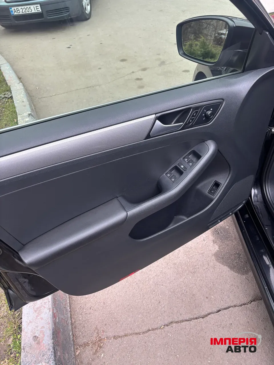 Volkswagen Jetta - фото 13