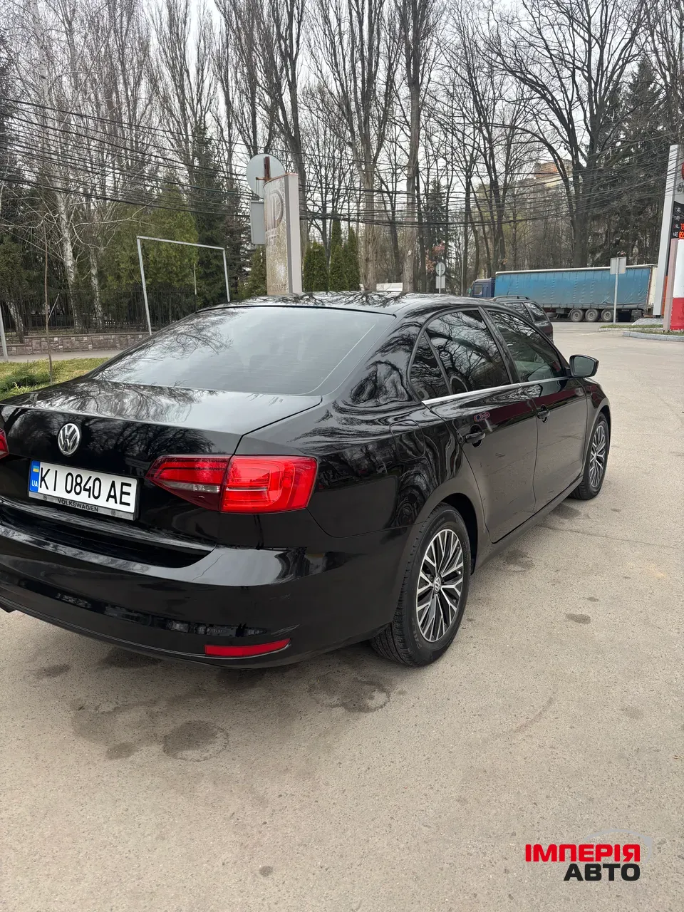 Volkswagen Jetta - фото 6