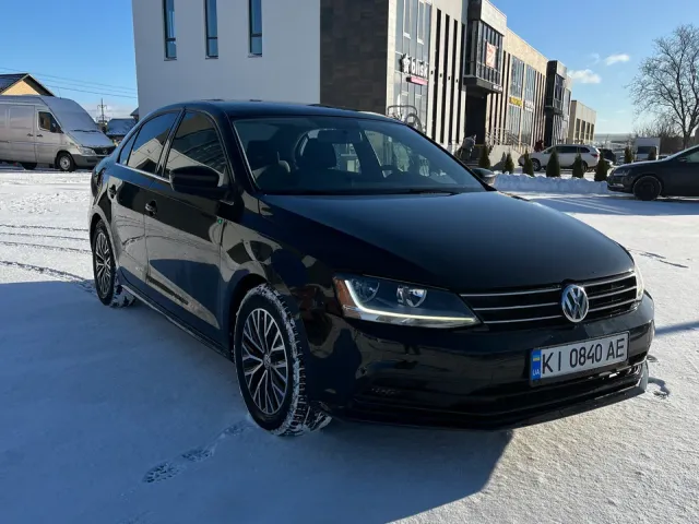 Volkswagen Jetta - фото 1