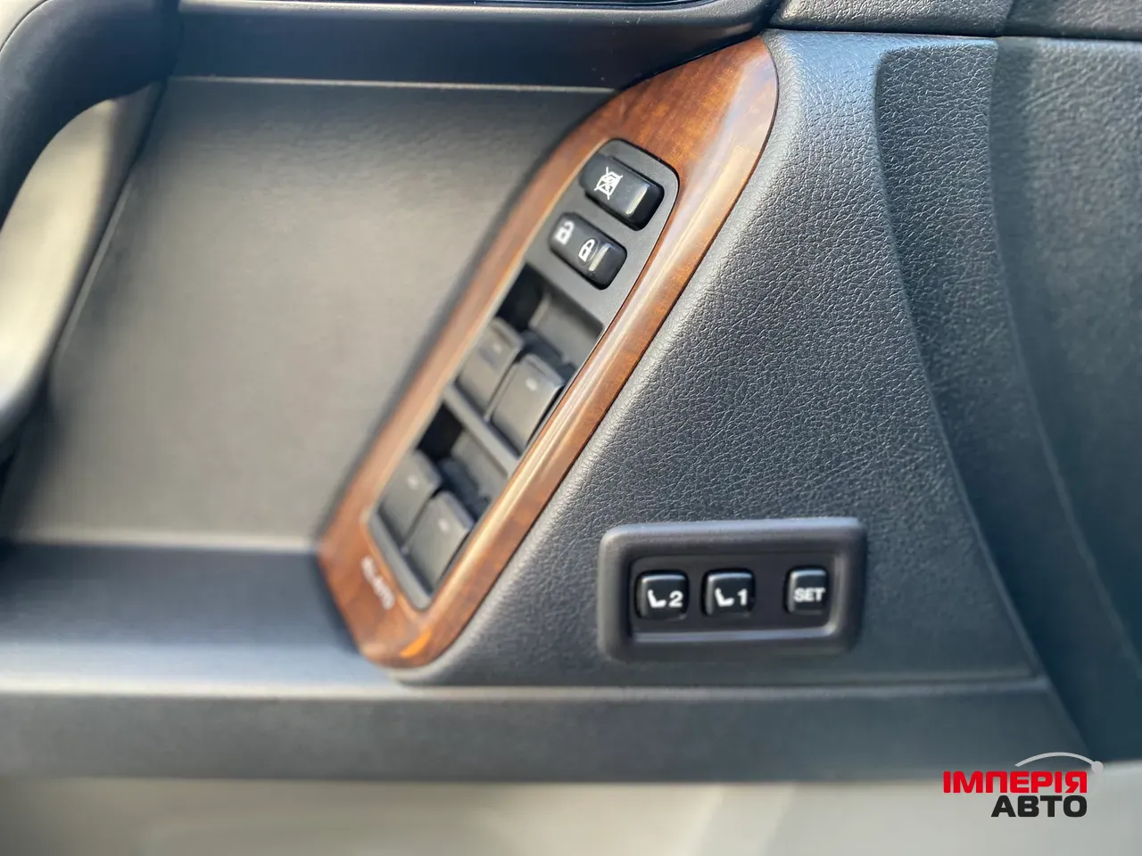 Toyota Land Cruiser Prado - фото 15