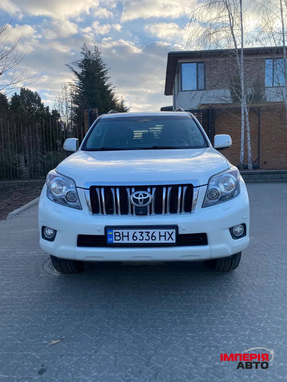 Toyota Land Cruiser Prado - фото 3