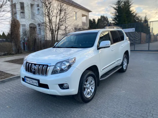 Toyota Land Cruiser Prado - фото 1