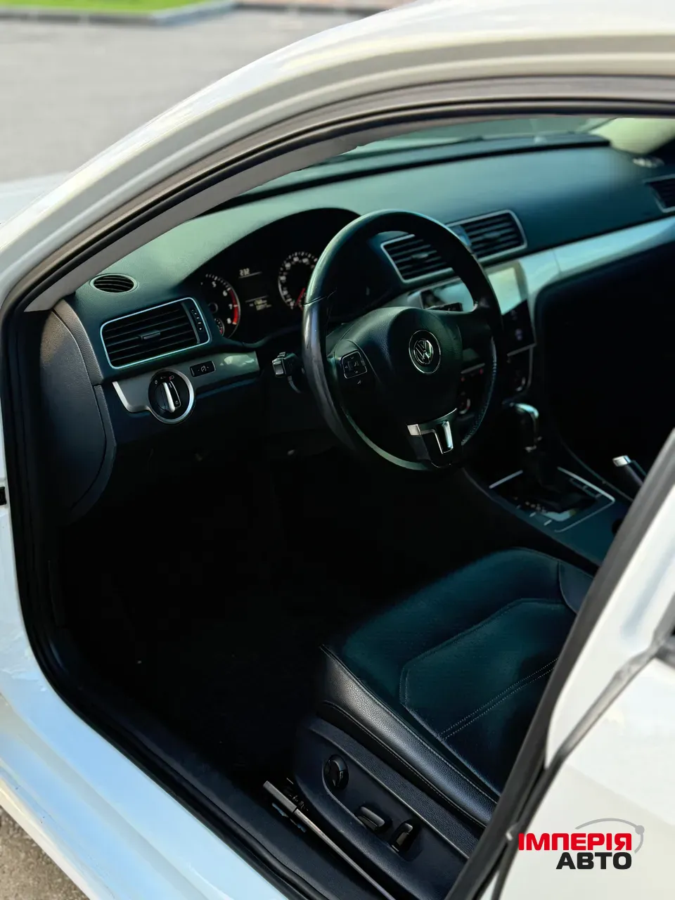 Volkswagen Passat - фото 15