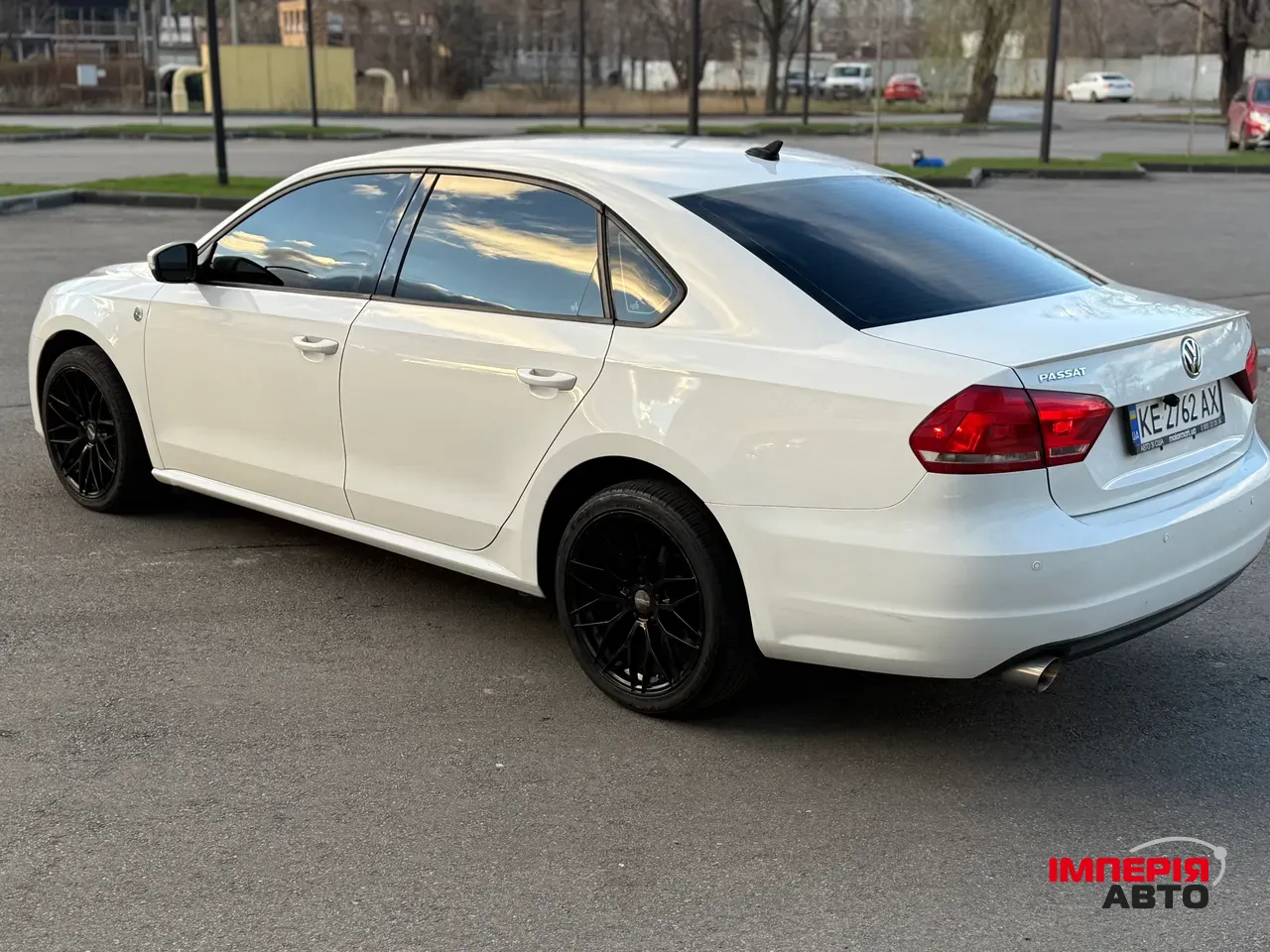 Volkswagen Passat - фото 18