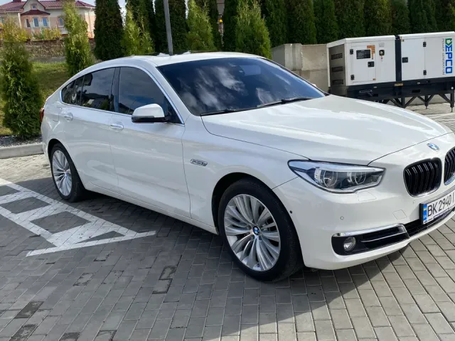 BMW 5 серії - фото 2