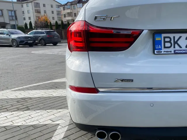 BMW 5 серії - фото 3