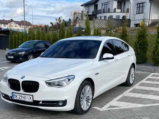 BMW 5 серії - фото 1