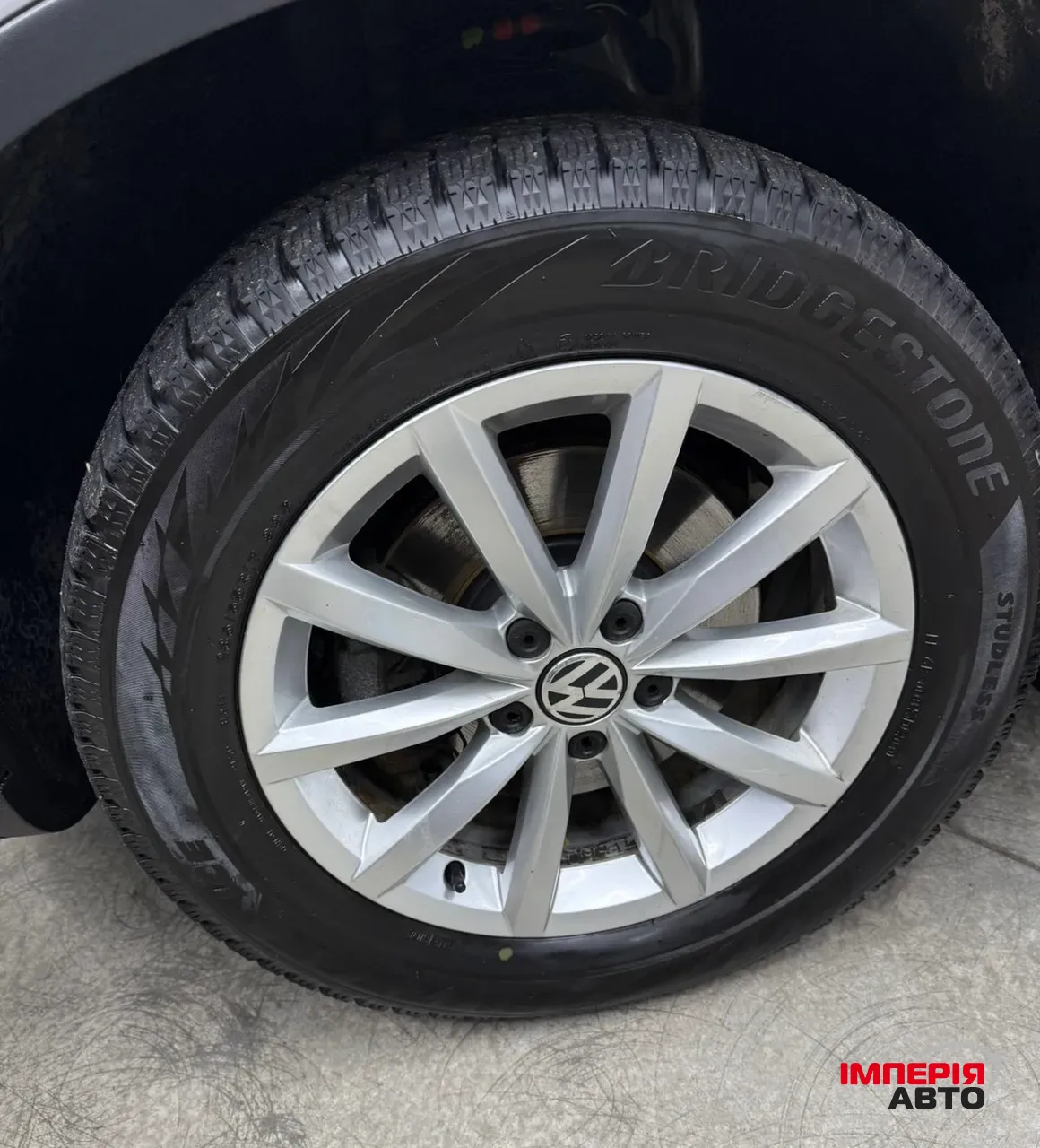 Volkswagen Tiguan - фото 11