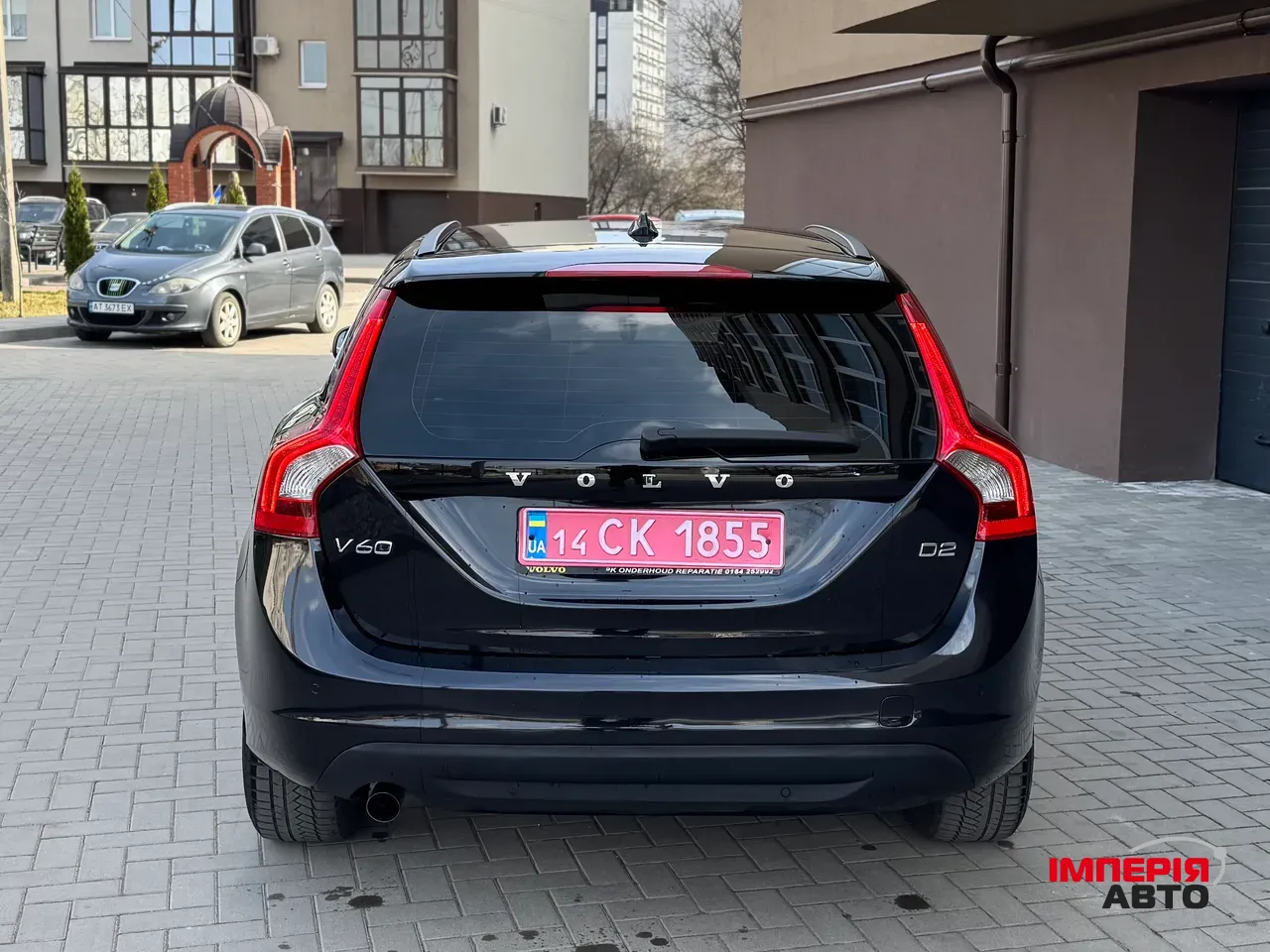 Volvo V60 - фото 8