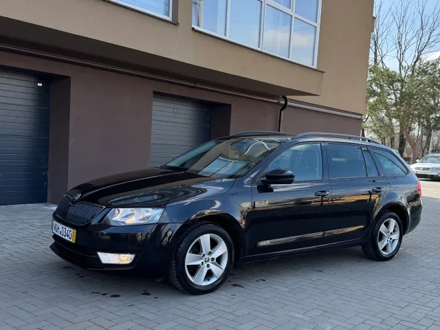 Skoda Octavia - фото 2