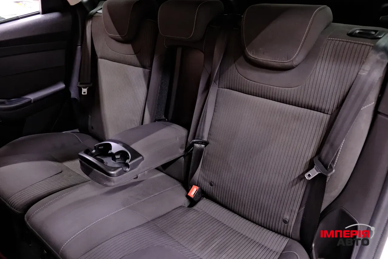 Ford Focus - фото 9