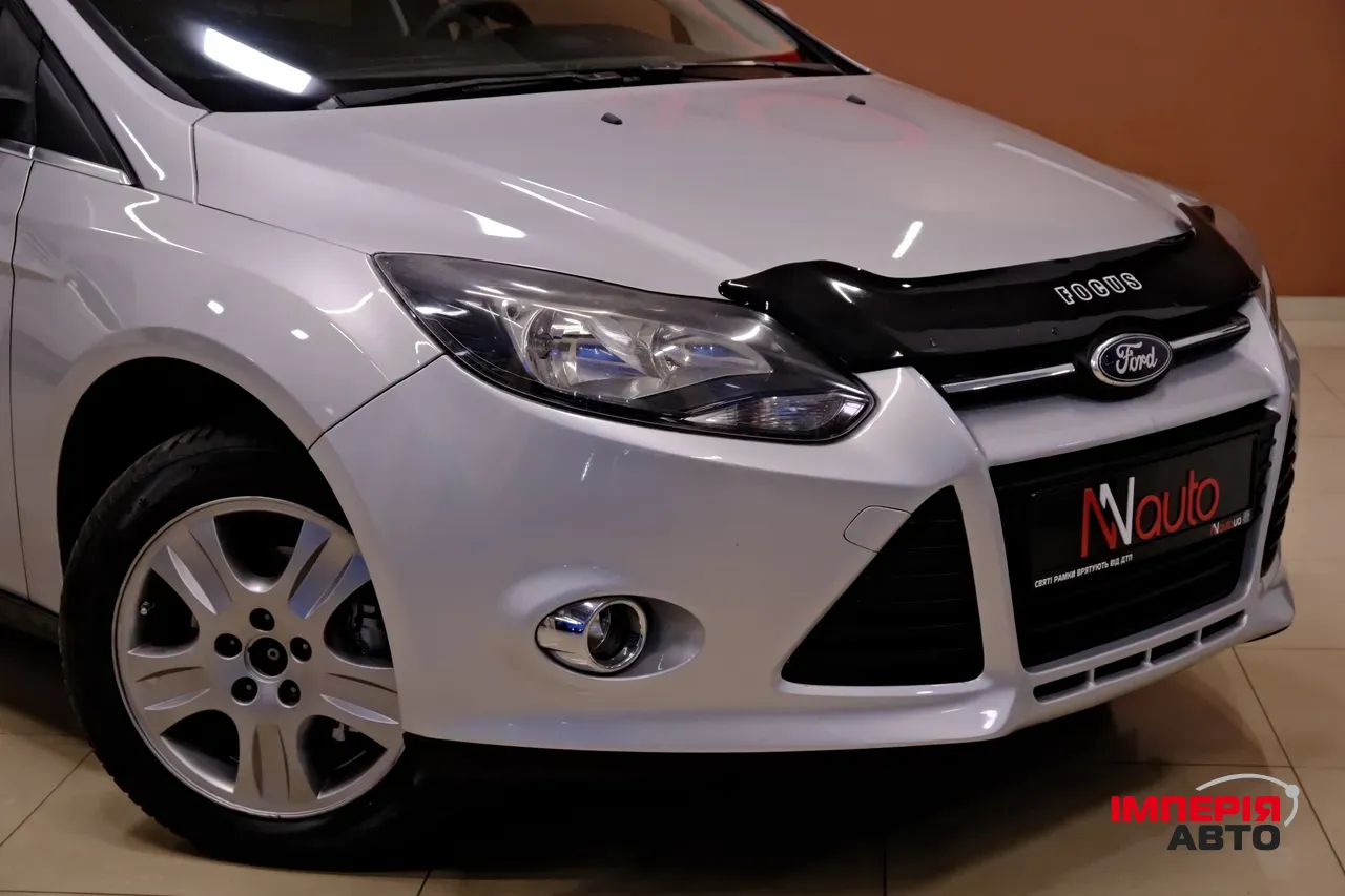 Ford Focus - фото 3