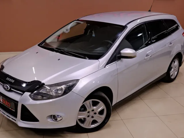 Ford Focus - фото 2