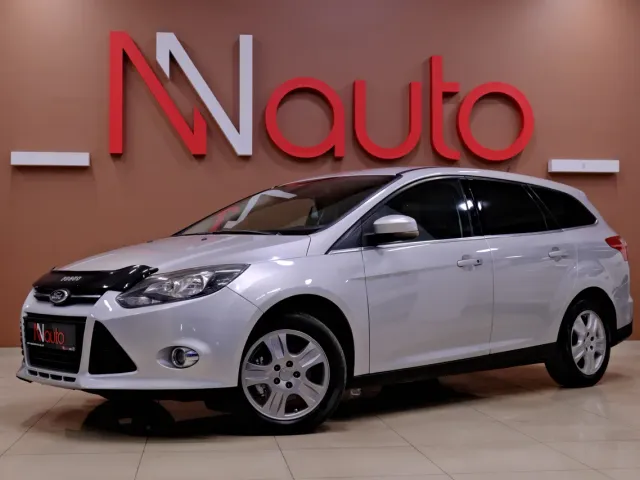 Ford Focus - фото 1