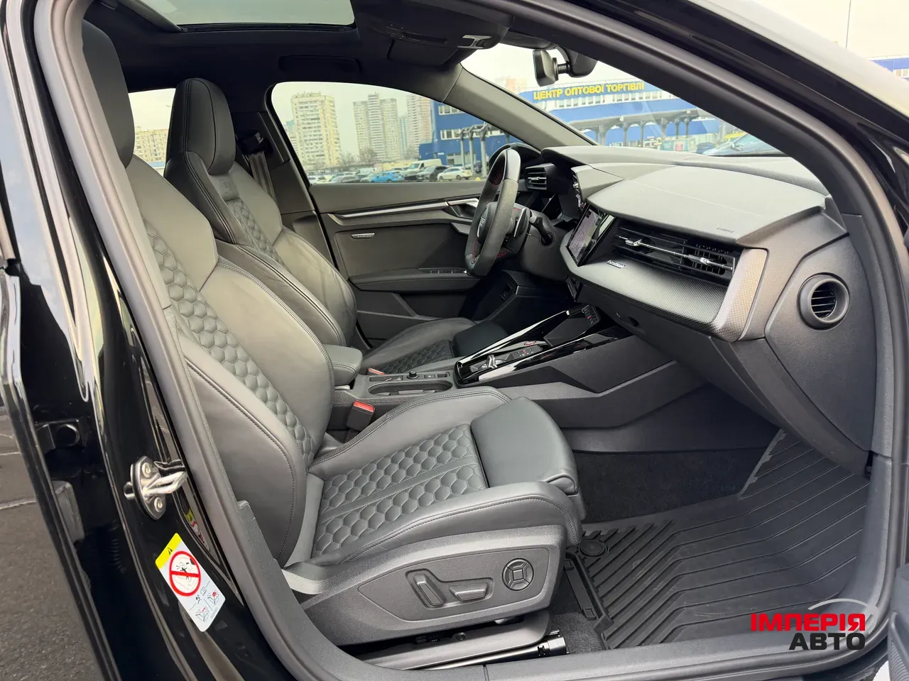 Audi RS 3 - фото 18