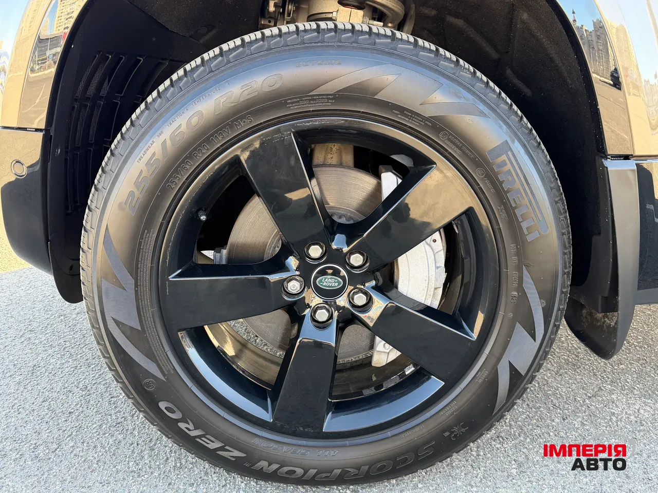 Land Rover Defender - фото 26