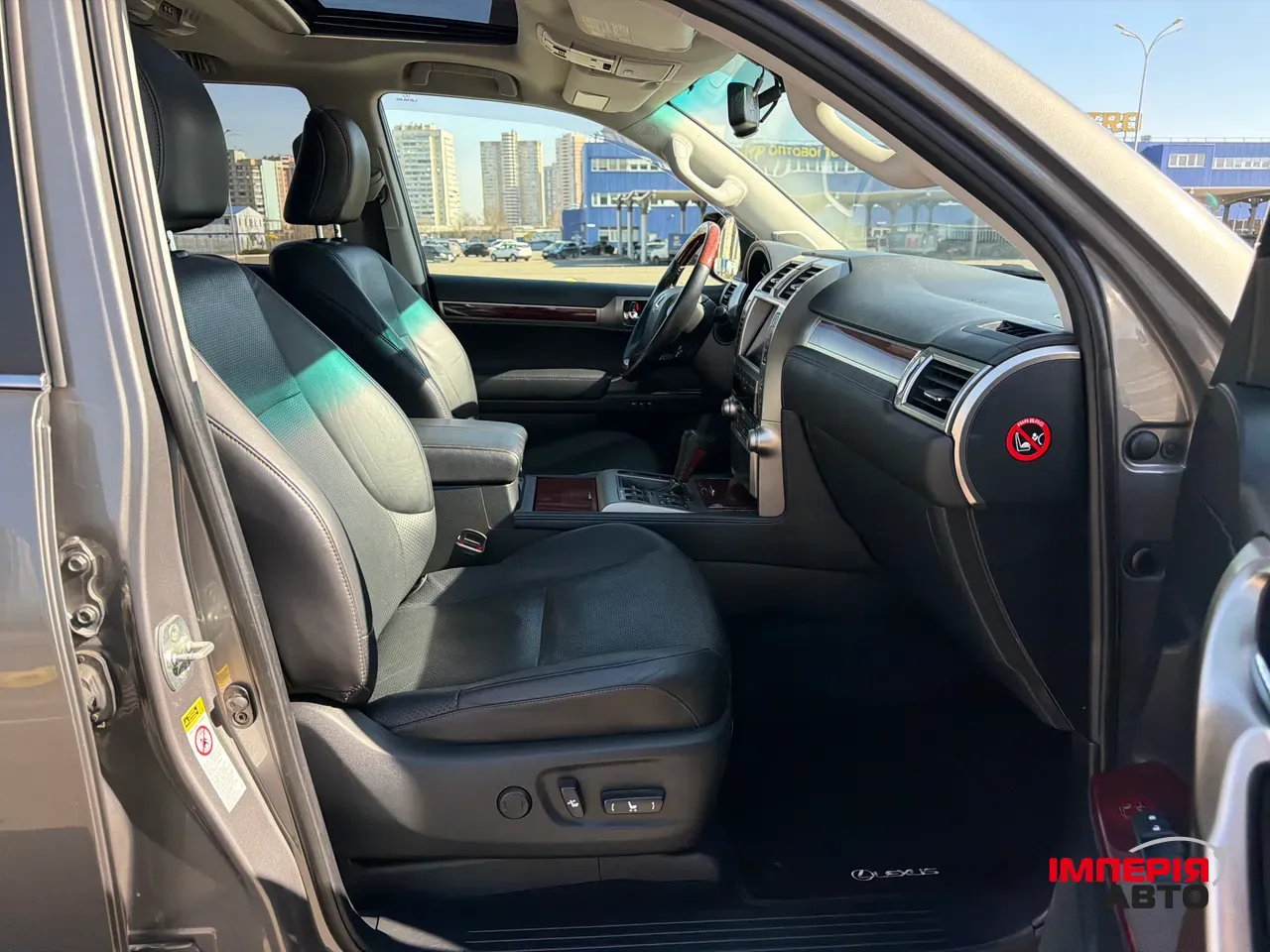 Lexus GX - фото 17