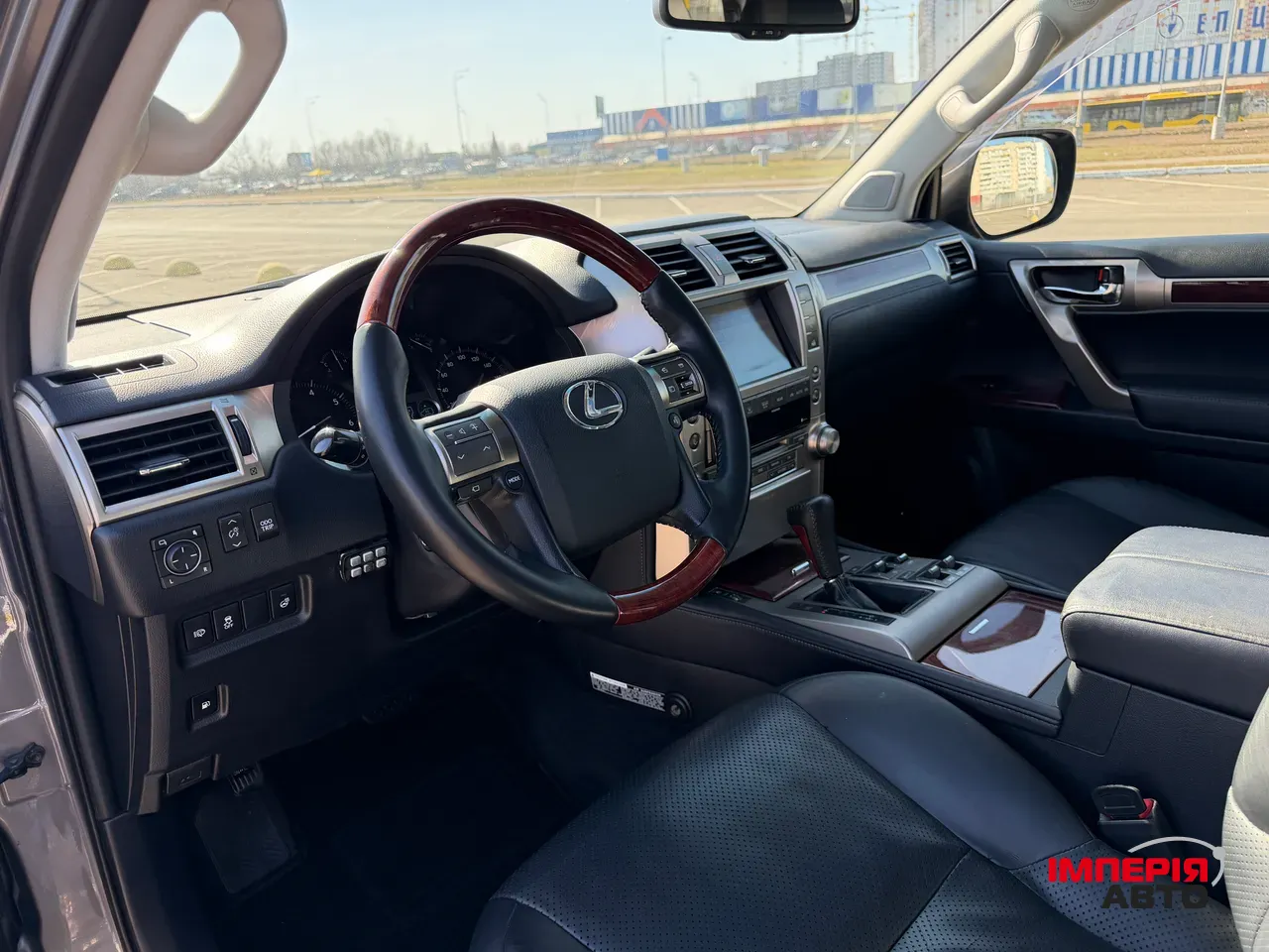 Lexus GX - фото 15