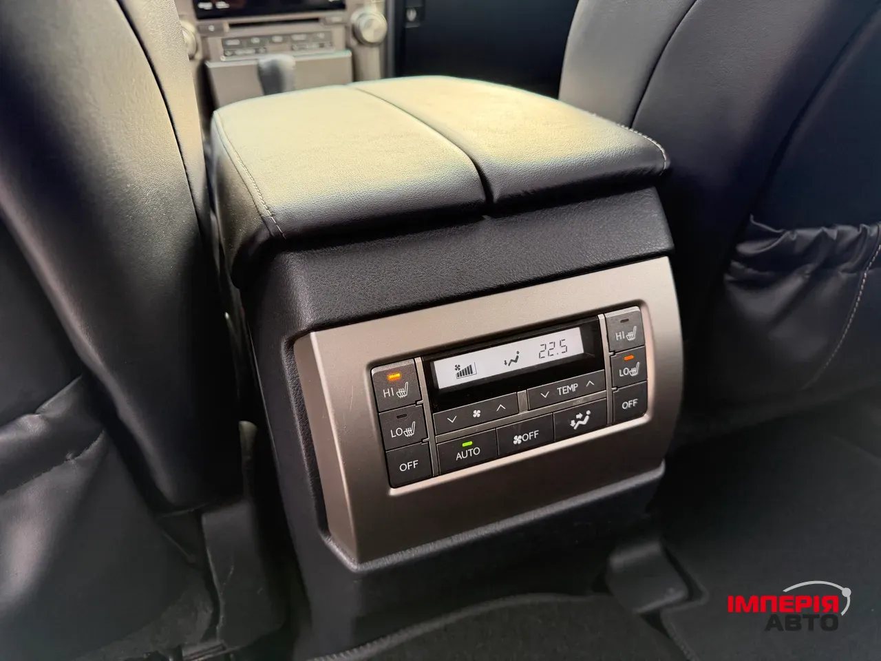 Lexus GX - фото 19