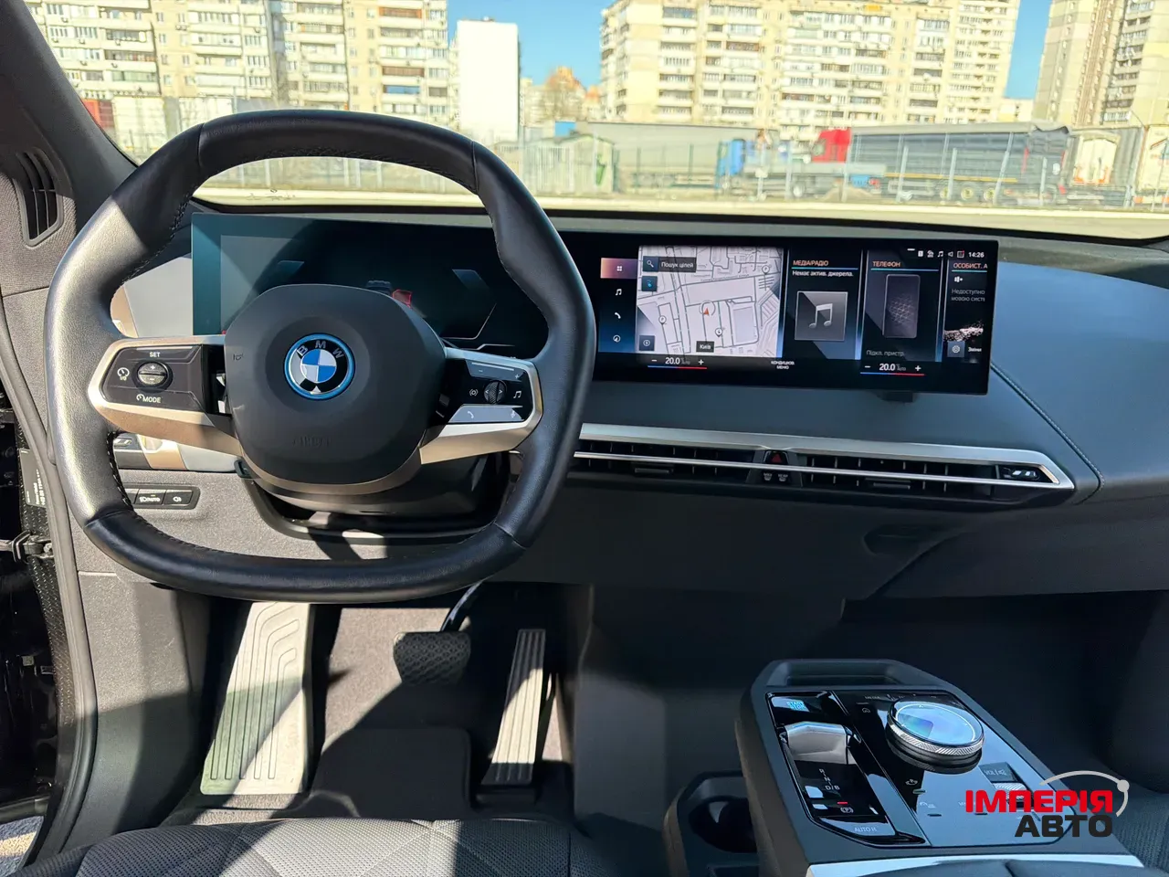 BMW iX - фото 26