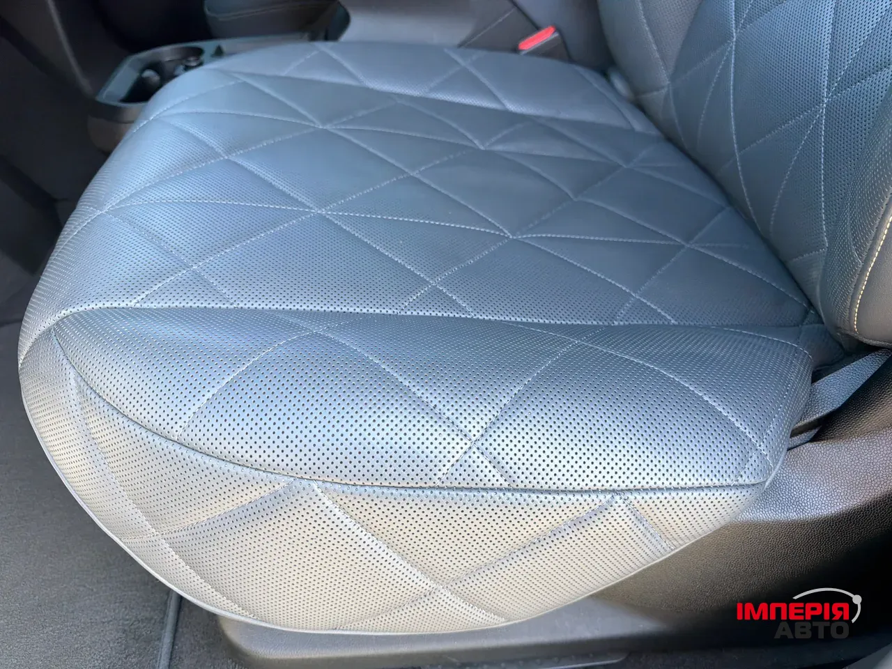 BMW iX - фото 17