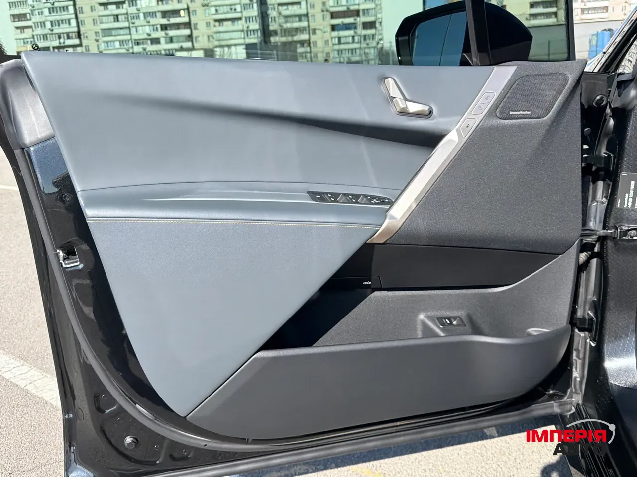 BMW iX - фото 13