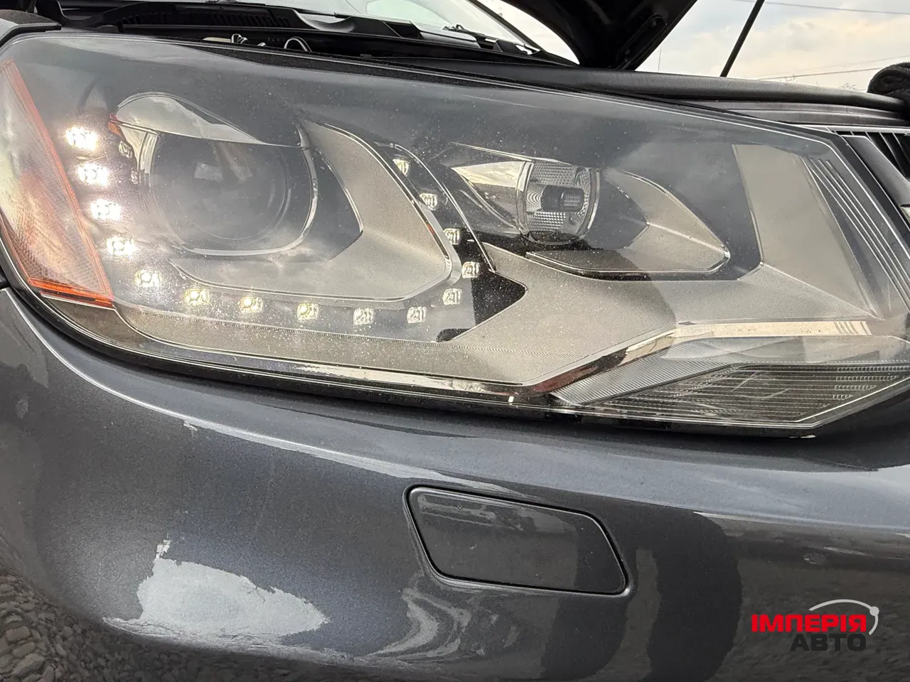 Volkswagen Touareg - фото 23