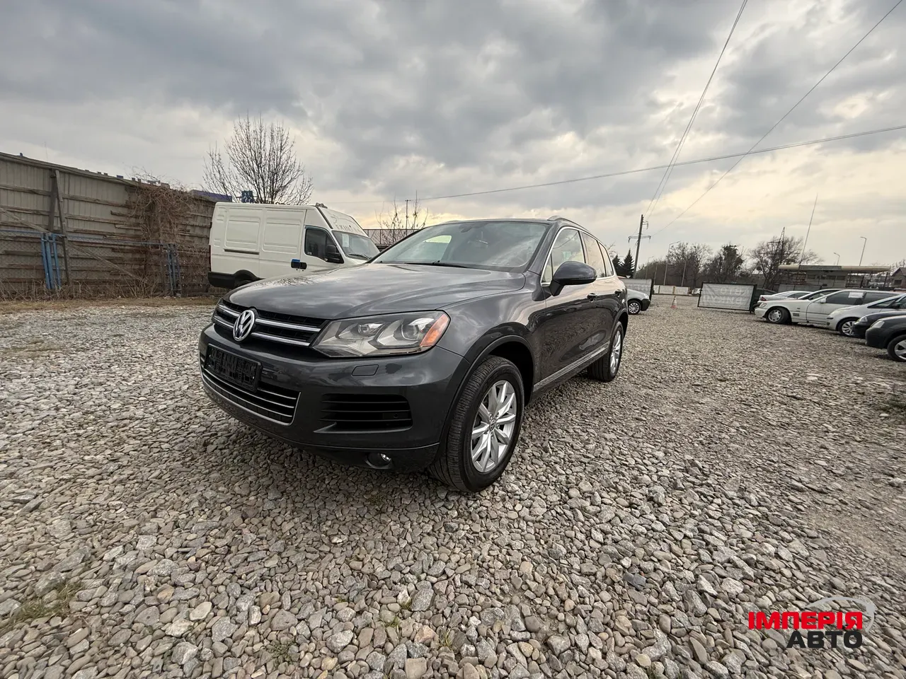 Volkswagen Touareg - фото 11